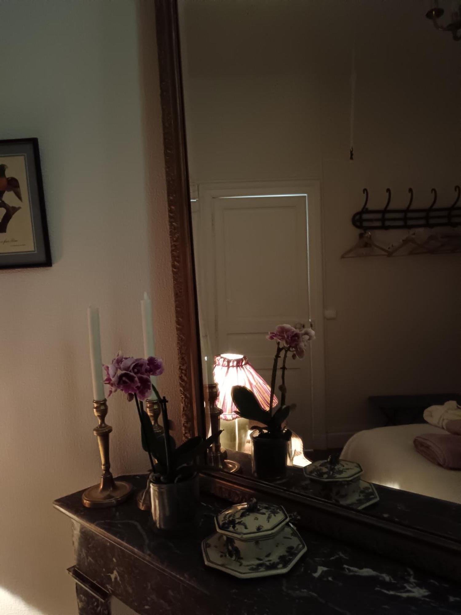Castel La Bergerie Bed & Breakfast Laglorieuse Ngoại thất bức ảnh
